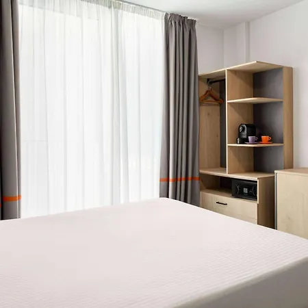 Quadro Hotel, Trademark Collection By Wyndham 3*