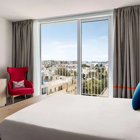 Quadro Hotel, Trademark Collection By Wyndham Hotel Saint Julian's