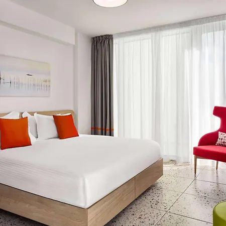 Quadro Hotel, Trademark Collection By Wyndham מלון 3*